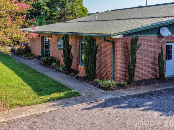126 N Toms Street , Rutherfordton, NC 28139