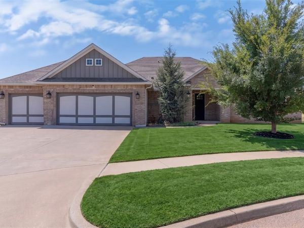 11216 SW 42nd Court, Mustang, OK 73064