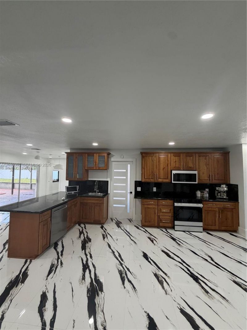 1422 NW 20th St, Homestead, FL 33030 Photo