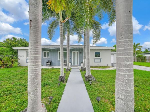 15400 SW 297th Ter , Homestead, FL 33033