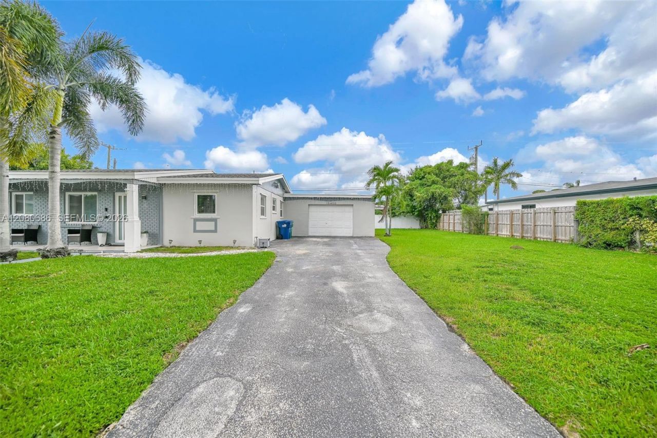 15400 SW 297th Ter , Homestead, FL 33033 Photo