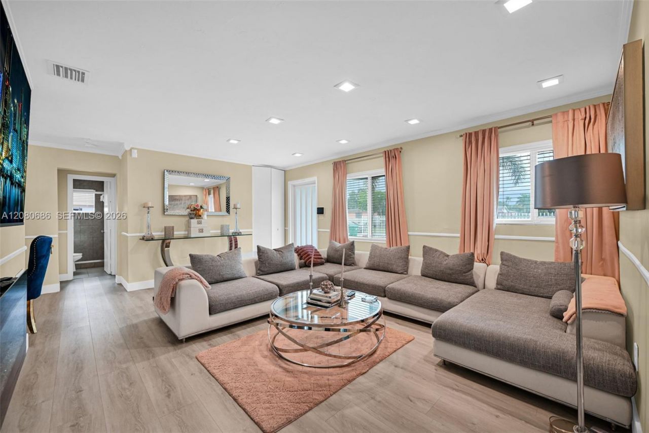 15400 SW 297th Ter , Homestead, FL 33033 Photo