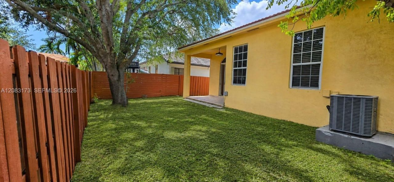 15339 SW 32nd Ter, Miami, FL 33185 Photo