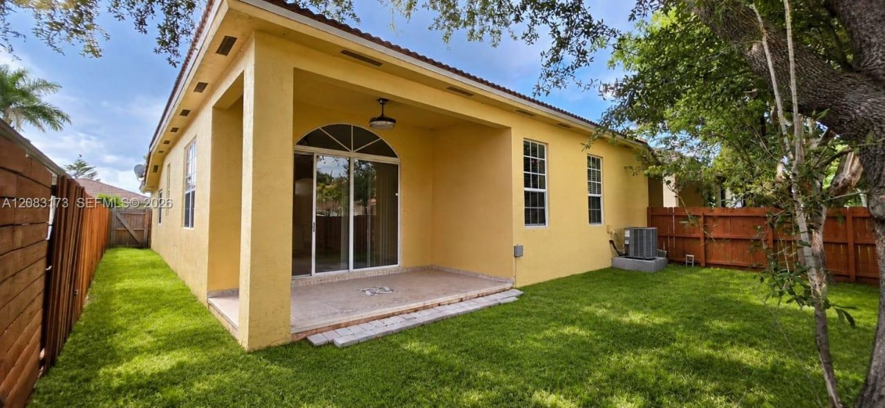 15339 SW 32nd Ter, Miami, FL 33185 Photo