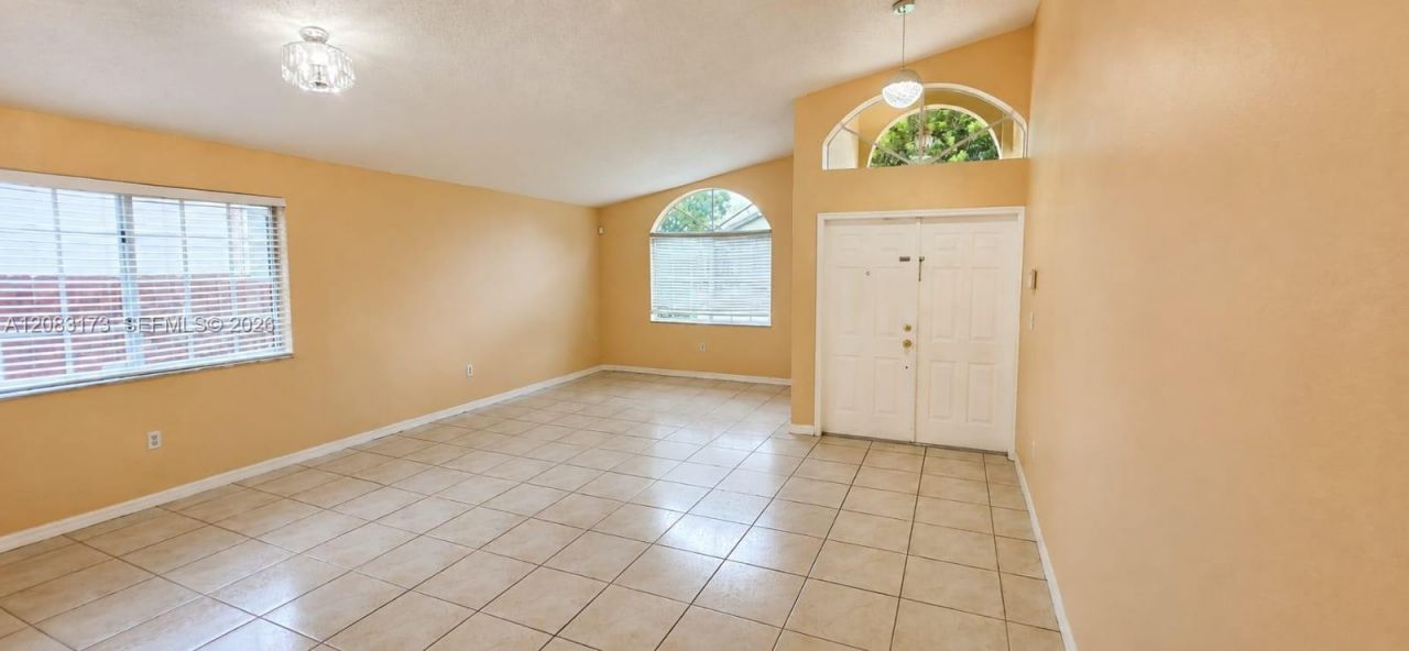 15339 SW 32nd Ter, Miami, FL 33185 Photo