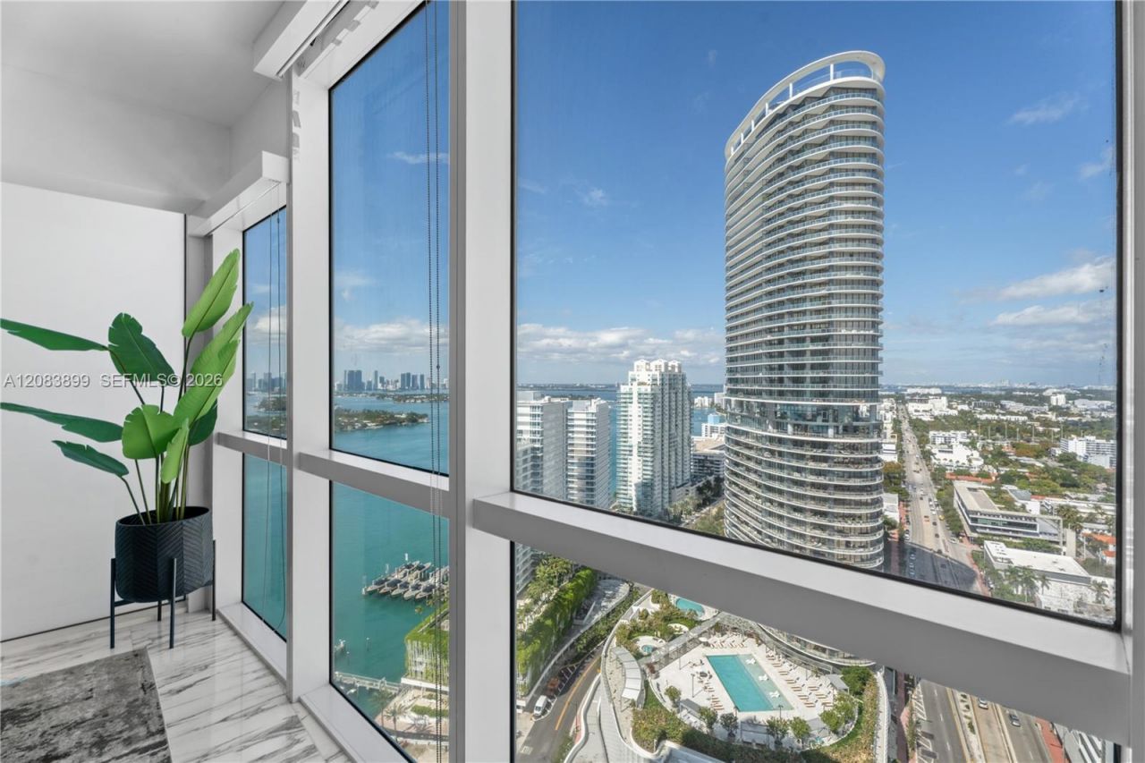 450 Alton Rd, Unit 3008, Miami Beach, FL 33139 Photo