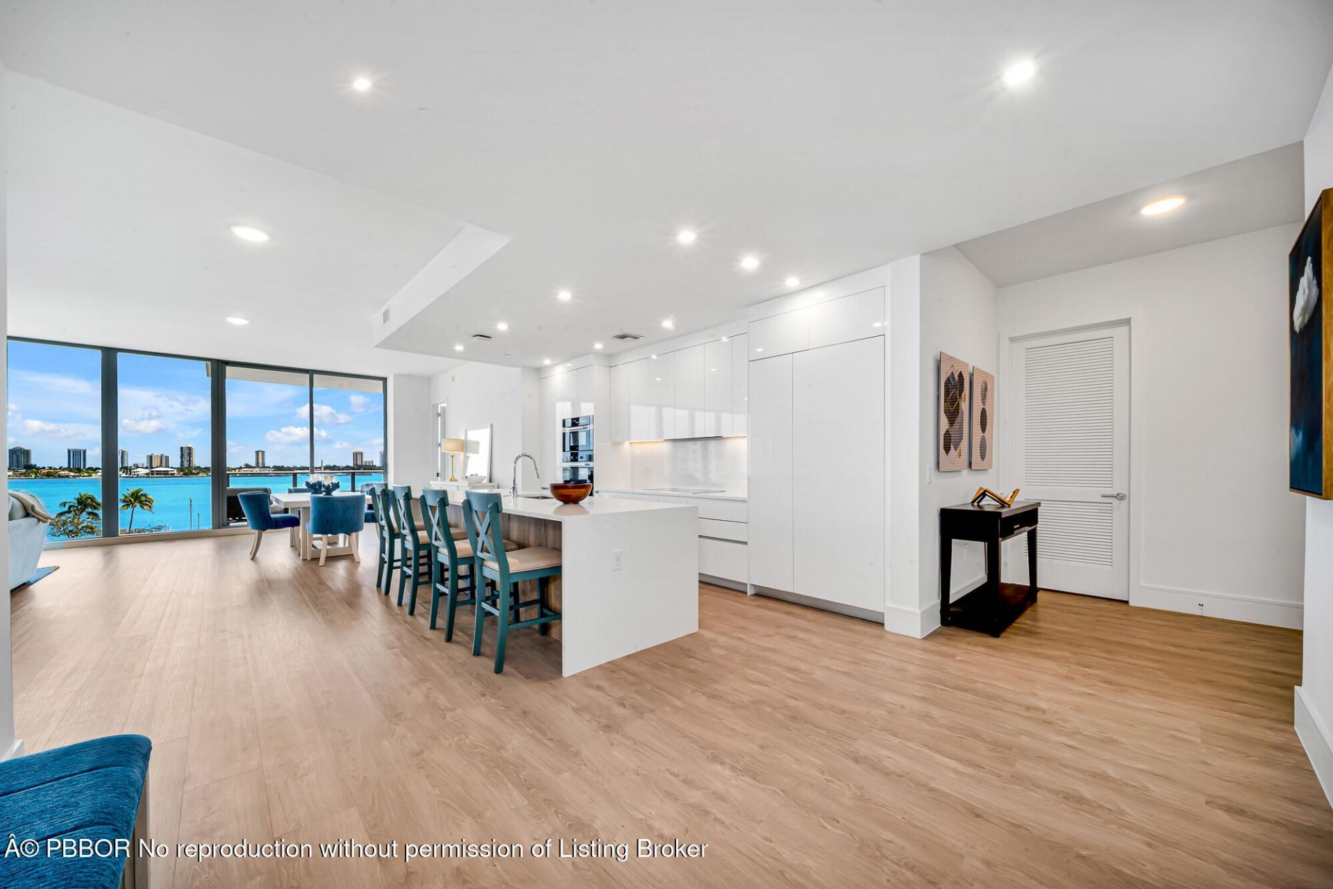 220 Lakeshore Drive, Unit 502, Lake Park, FL 33403 Photo
