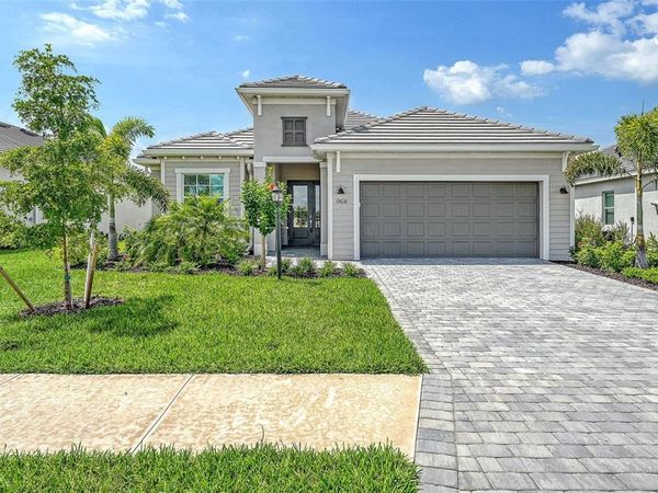 19618 CONCH DRIVE, LAKEWOOD RANCH, FL 34211