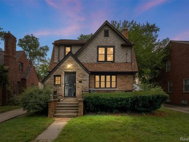15064 Piedmont Street, Detroit, Mi 48223