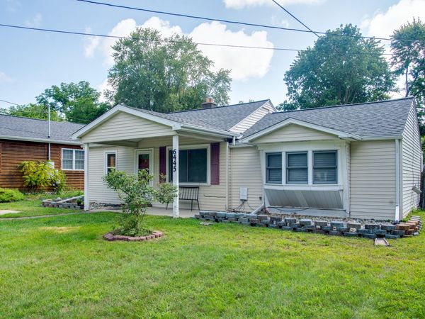 6445 Sommerset Road, Lansing, MI 48911