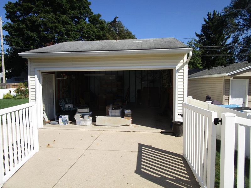394 Miles Avenue, Tipp City, OH 45371 Photo 18
