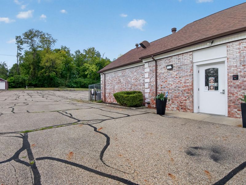 5425 N Main Street, Dayton, OH 45415 Photo 25