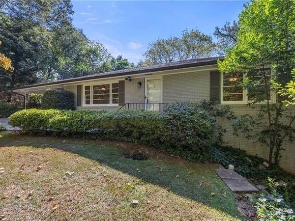 535 Valley Lane, Atlanta, GA 30328