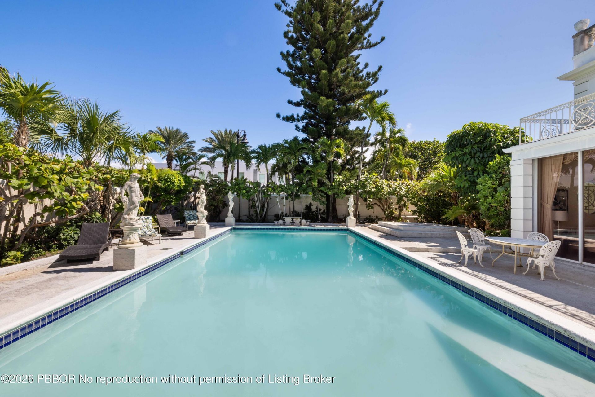 1048 S Ocean Boulevard, Palm Beach, FL 33480 Photo