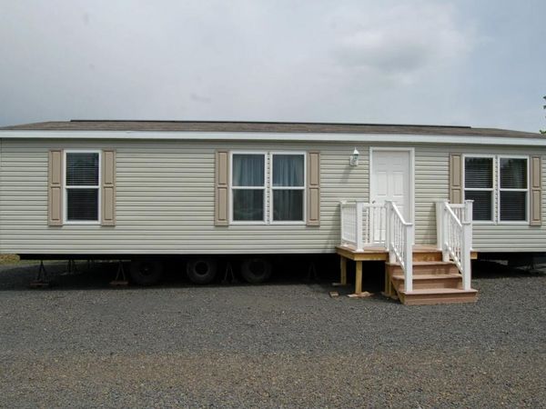 892 Hostile Valley Road , Palermo, ME 04354