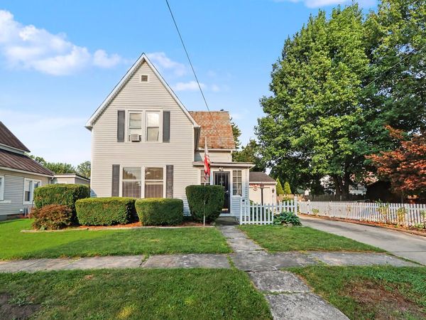 12 Steele Ave, Shelby, OH 44875