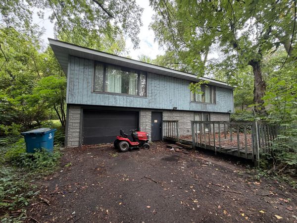 8236 N Shore Trail N, Forest Lake, MN 55025