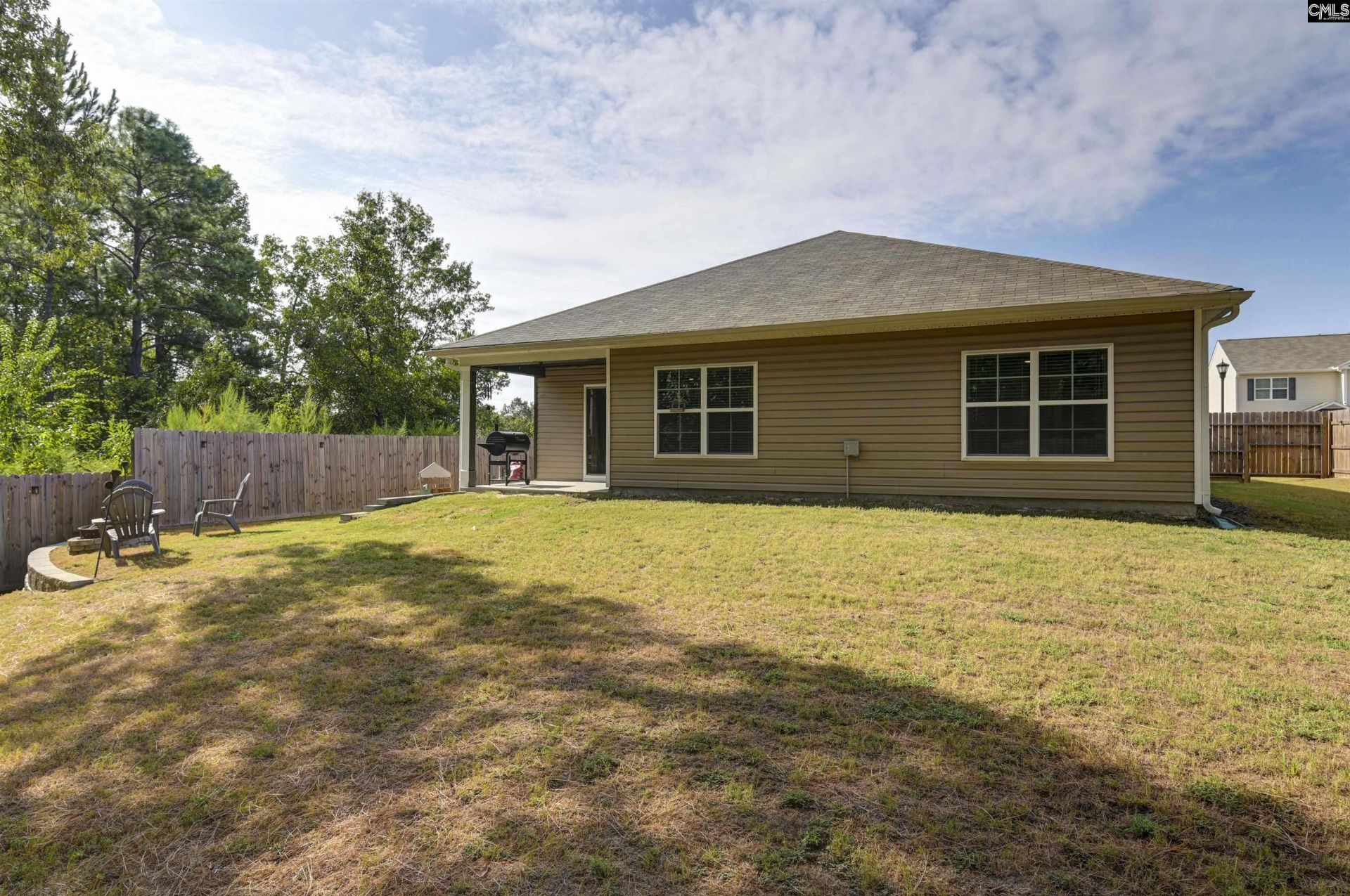 290 Carrington Drive Photo 11