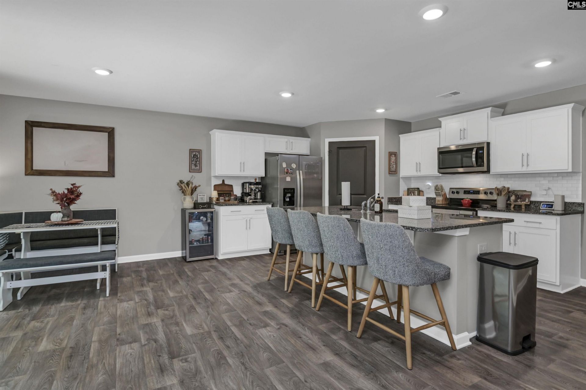 290 Carrington Drive Photo 19