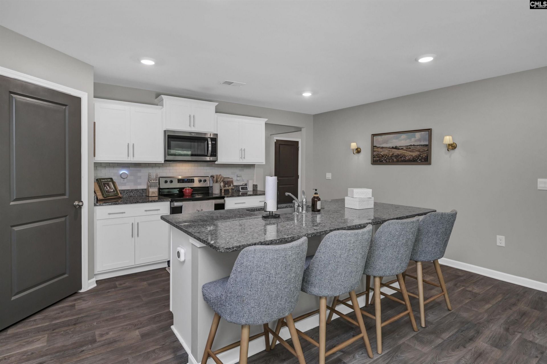 290 Carrington Drive Photo 21