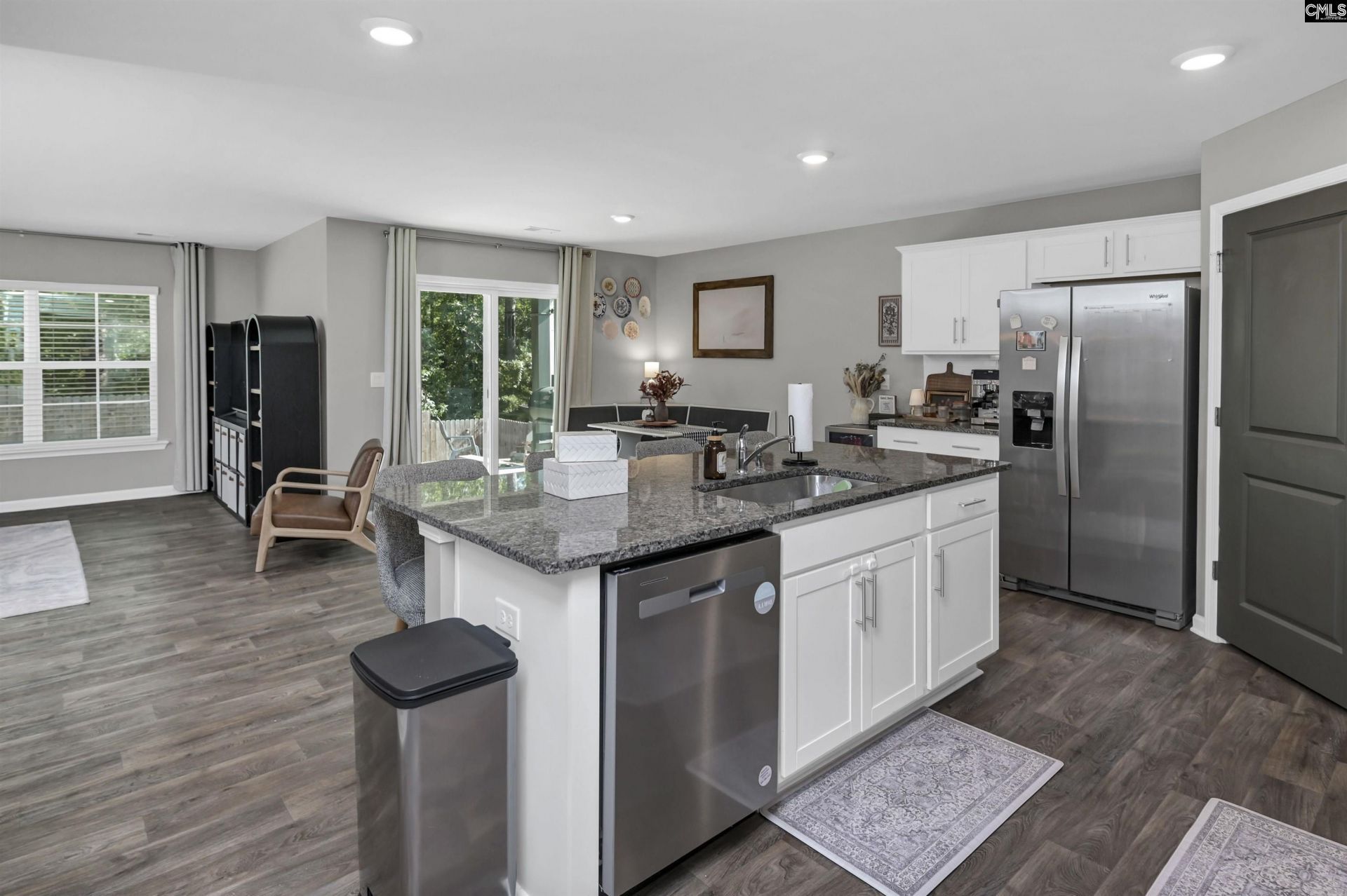 290 Carrington Drive Photo 23