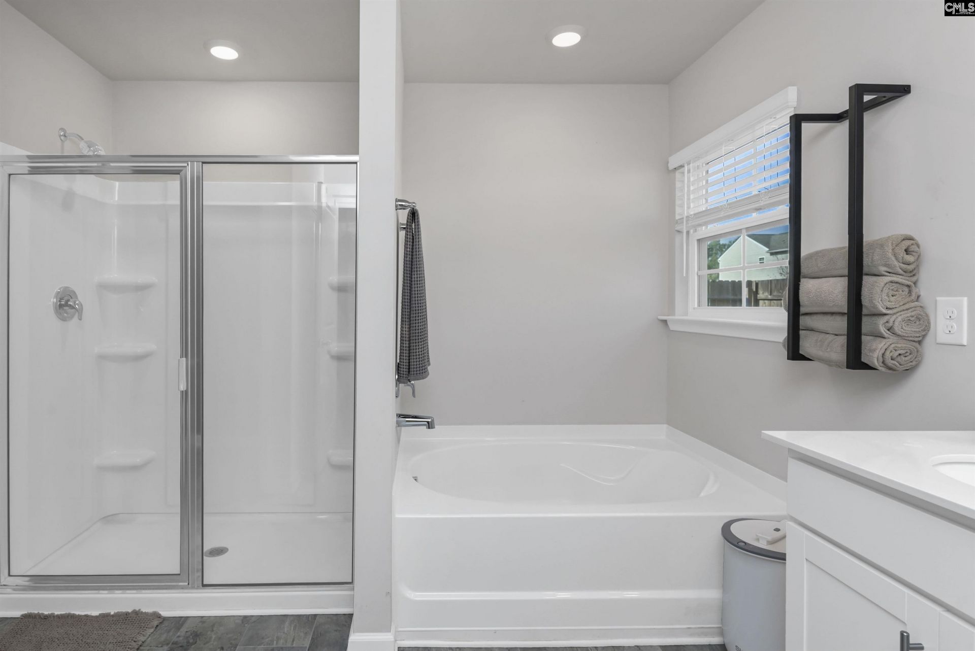 290 Carrington Drive Photo 38