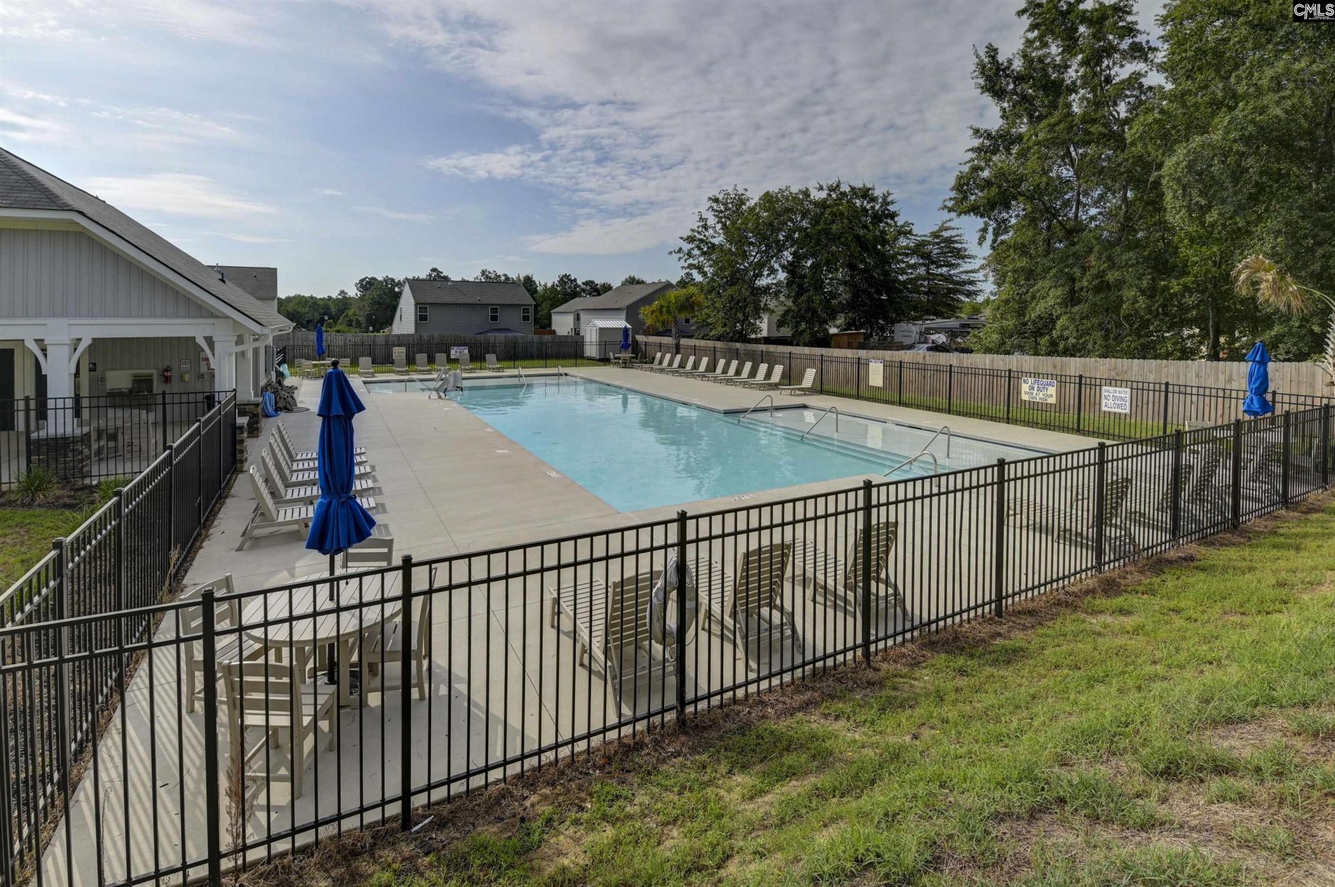 290 Carrington Drive Photo 64