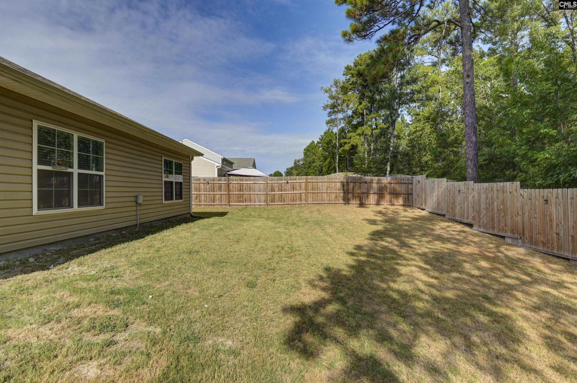 290 Carrington Drive Photo 9