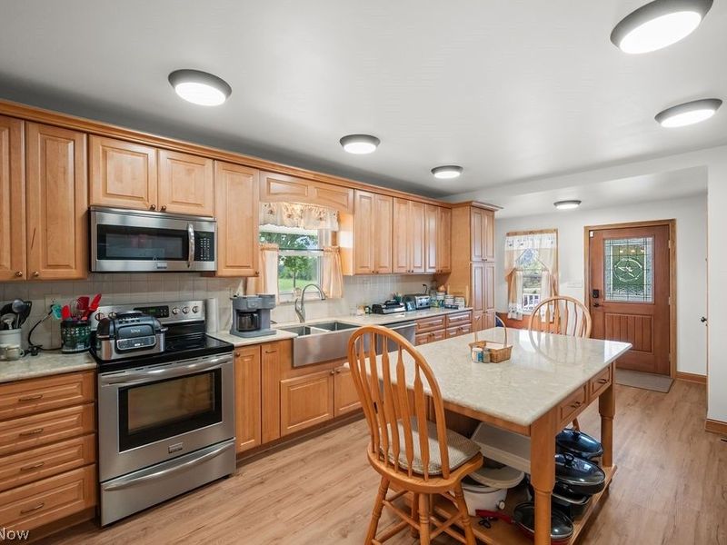 298 Hocking Road, Coolville, OH 45723 Photo 10