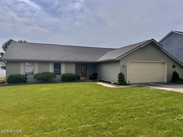 143 Laurie Drive, Bryan, OH 43506