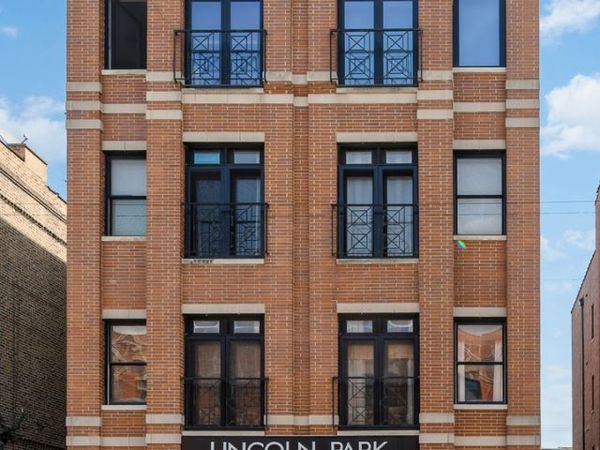 2911 N HALSTED Street, Unit 2, Chicago, IL 60657