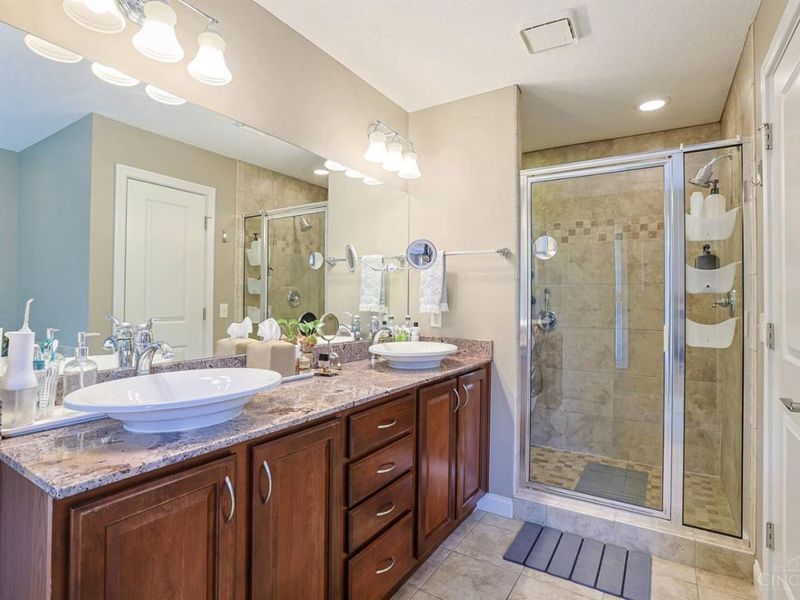 960 Volterra Lane, Cincinnati, OH 45206 Photo 21