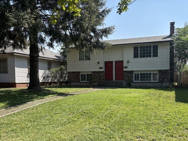 1808 E SHARP Ave, Spokane, WA 99202