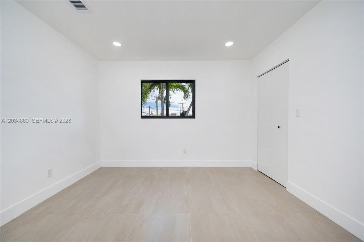 2228 SW 2nd St, Miami, FL 33135 Photo