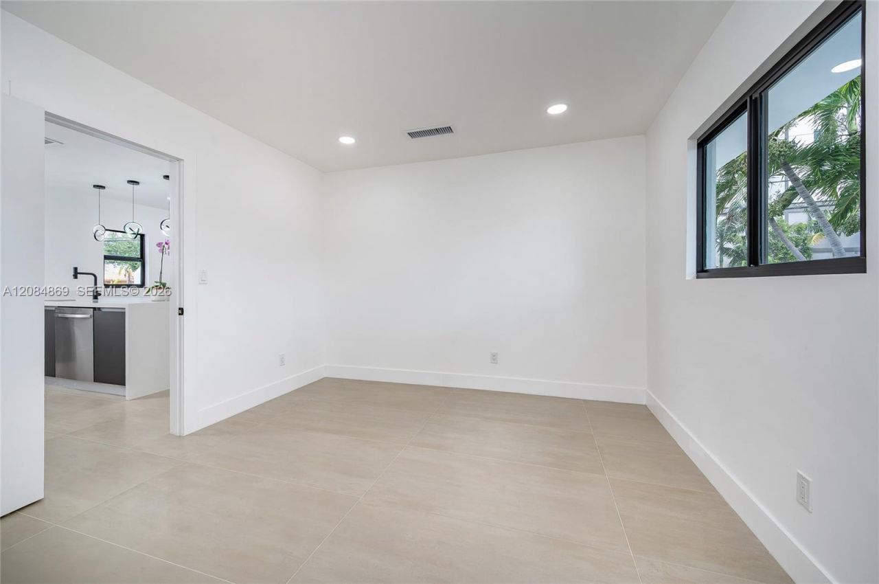 2228 SW 2nd St, Miami, FL 33135 Photo
