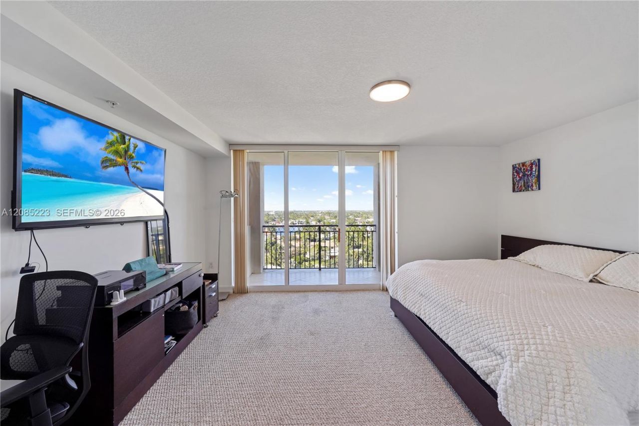 2001 N Ocean Blvd, Unit 1002 S, Fort Lauderdale, FL 33305 Photo