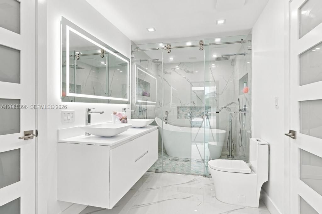 100 NW 120th Ave, Miami, FL 33182 Photo