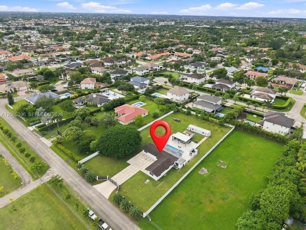 100 NW 120th Ave, Miami, FL 33182 Photo