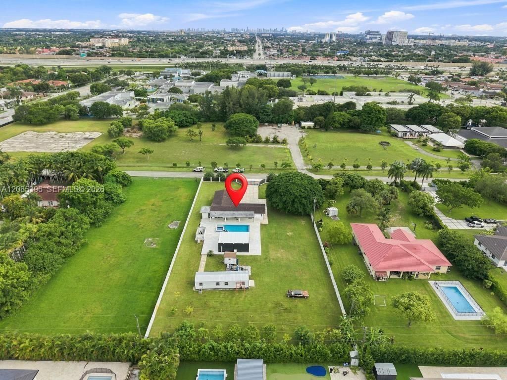 100 NW 120th Ave, Miami, FL 33182 Photo