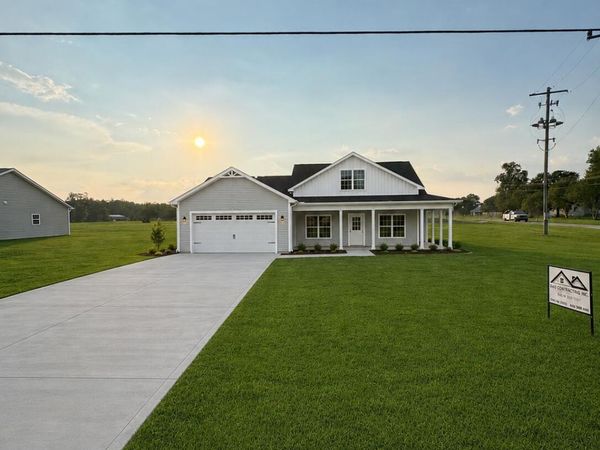 1282 S Nc 41 And 111 , Beulaville, NC 28518