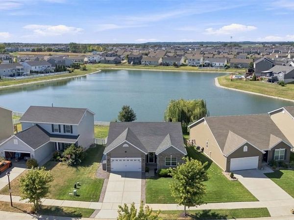 213 Charlestowne Place Drive , St Charles, MO 63301