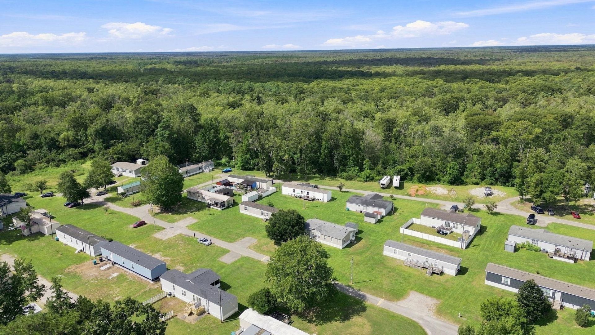 4660 Home Place Circle Photo 4