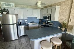 1210 N Waccamaw Dr. photo 4