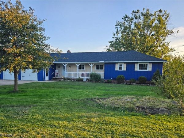 28000 Aurora Road, Solon, OH 44139