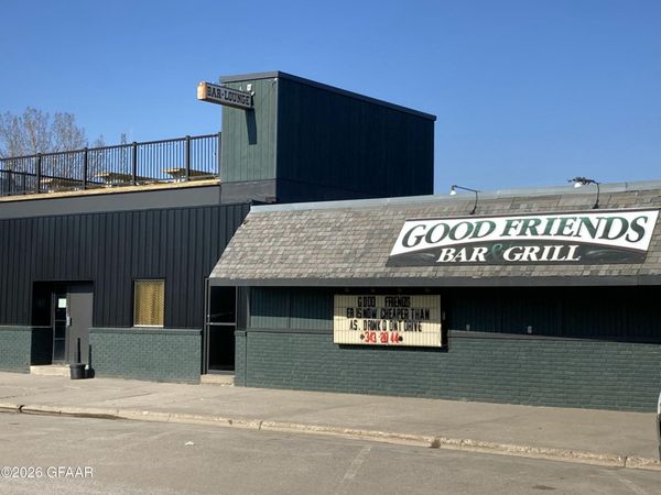 220 TOWNER Avenue , Larimore, ND 58251