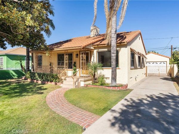 2232 N Valley Street, Burbank, CA 91505