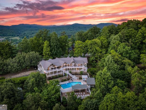 132 Oak Ridge Way, Morganton, GA 30560