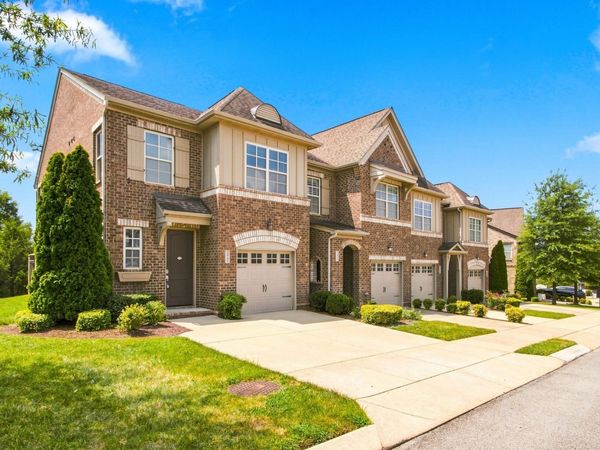 2065 Newark Ln , Thompsons Station, TN 37179