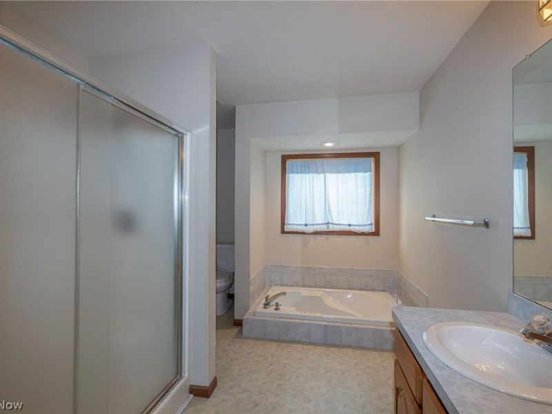 3233 Bramblewood Way, Avon, OH 44011 Photo 31