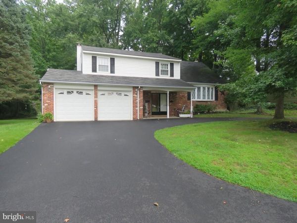 1213 KINGS AVENUE , BENSALEM, PA 19020